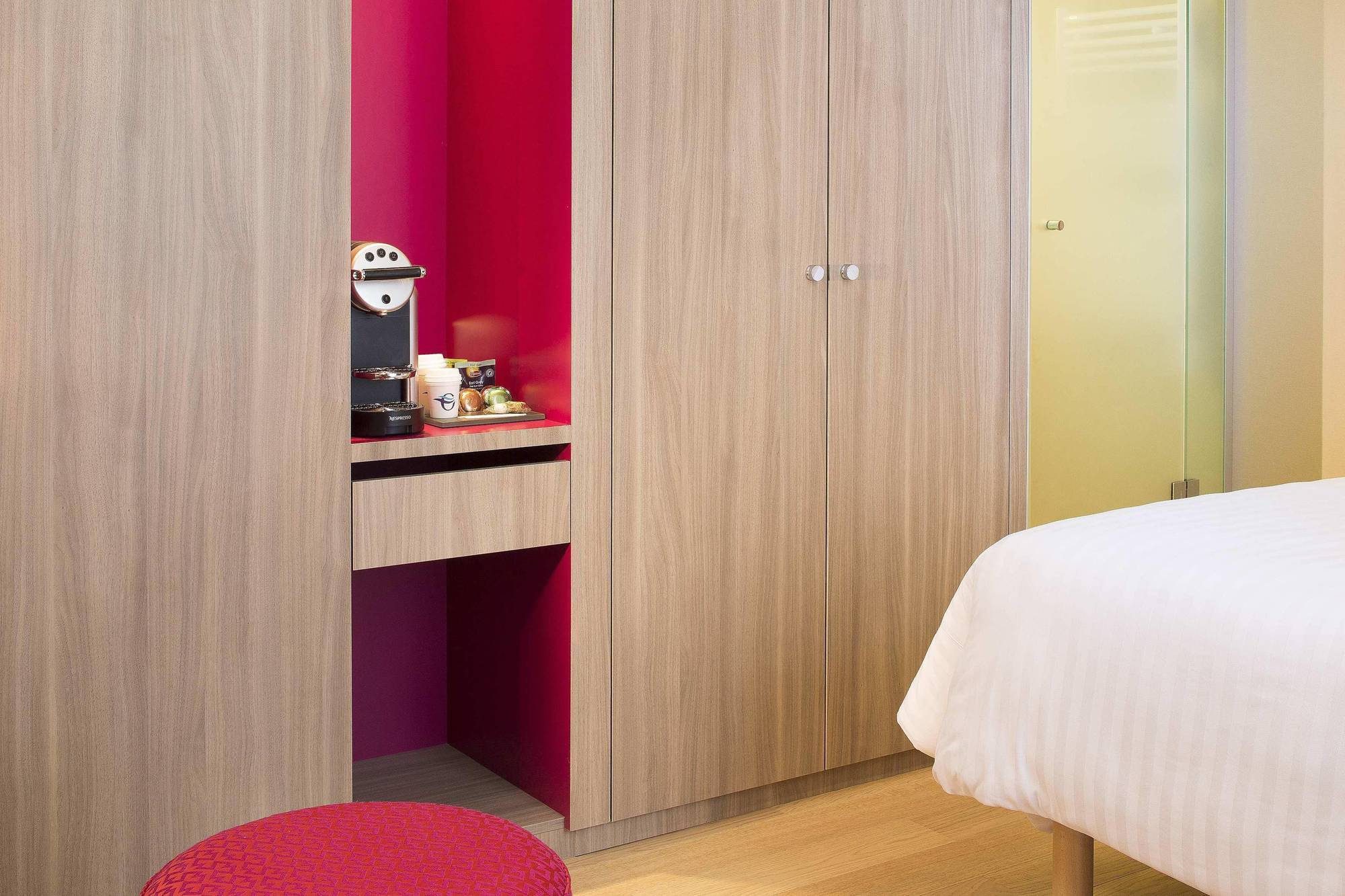 Oceania L'Hotel De France Nantes Bagian luar foto